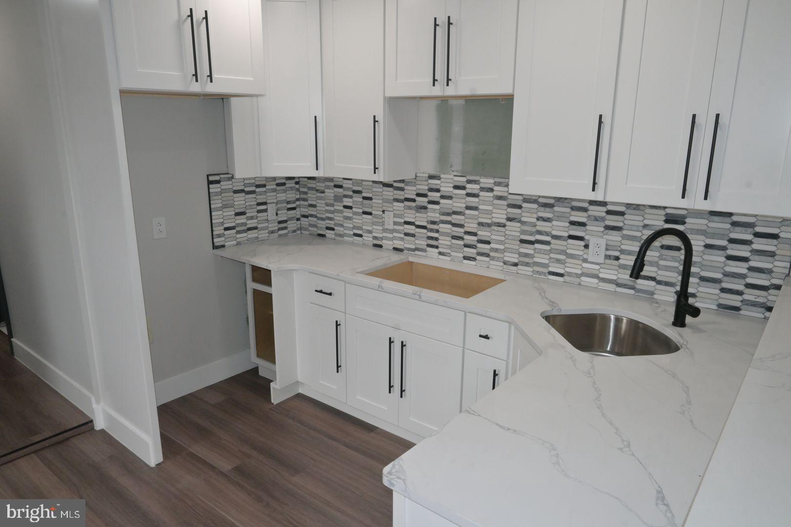 3564-3566 RUTH STREET