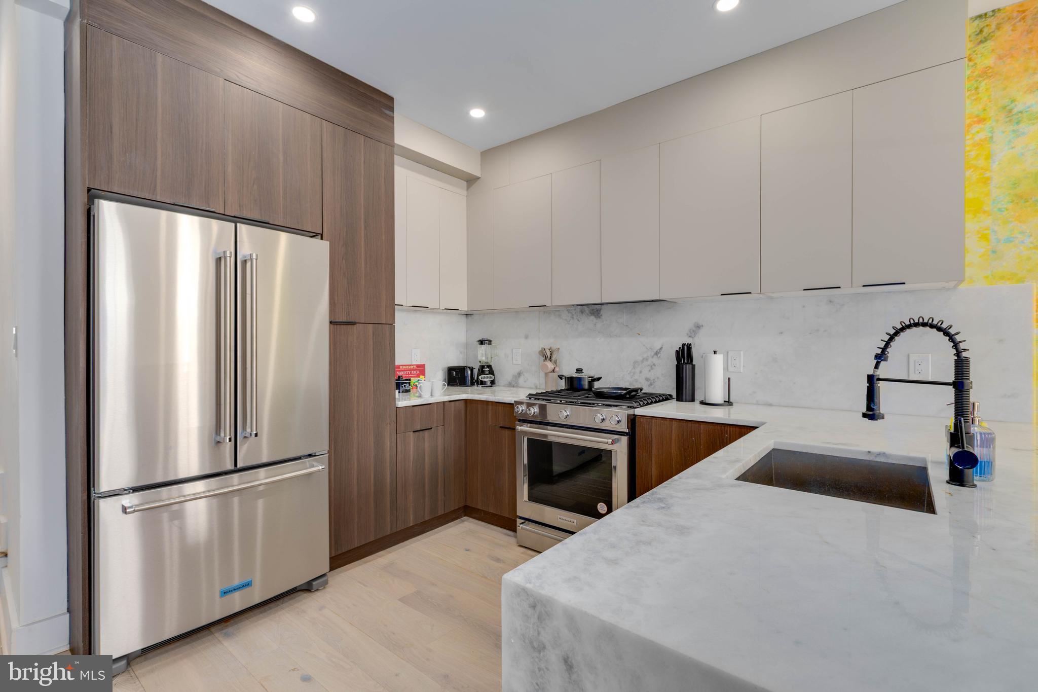 528 N 22ND STREET