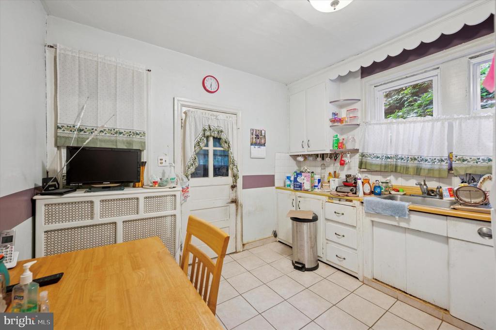 1152 S 53RD STREET