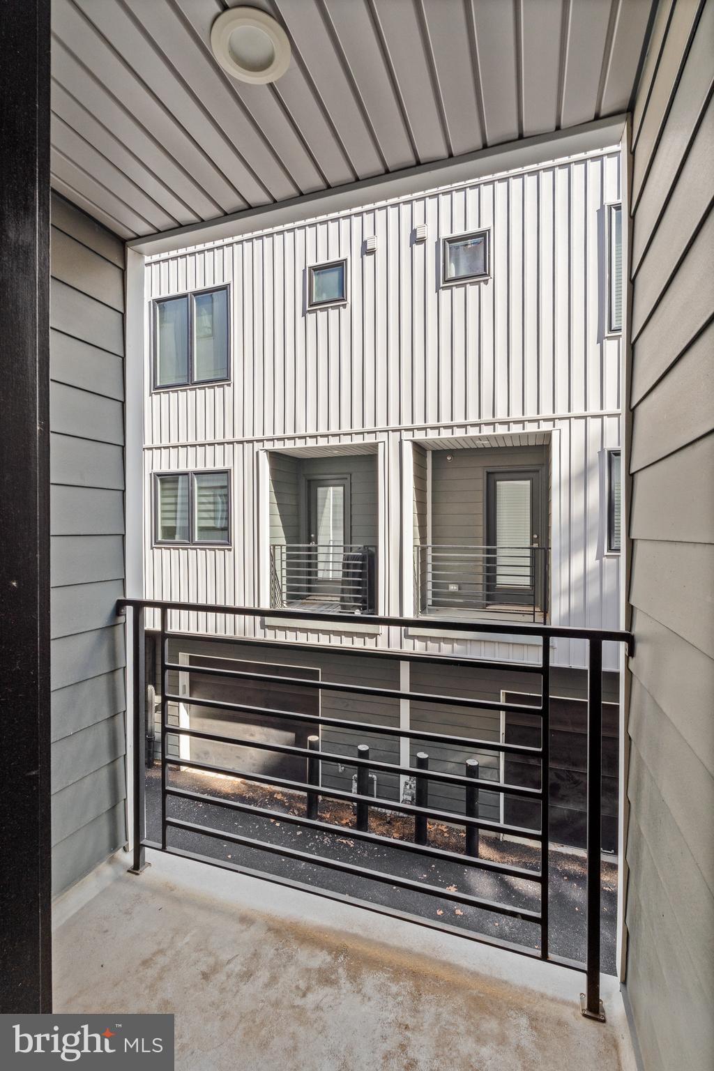 815 PERKIOMEN STREET 14