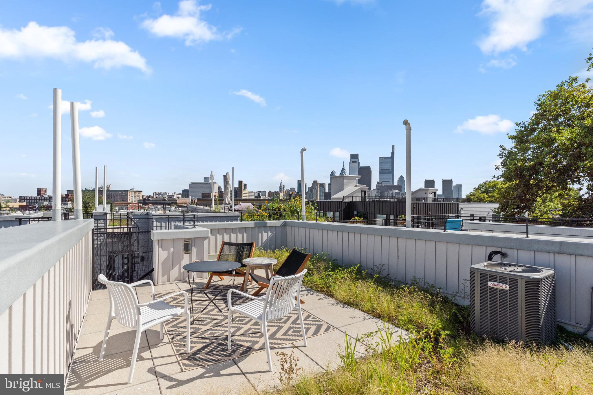 815 PERKIOMEN STREET 14