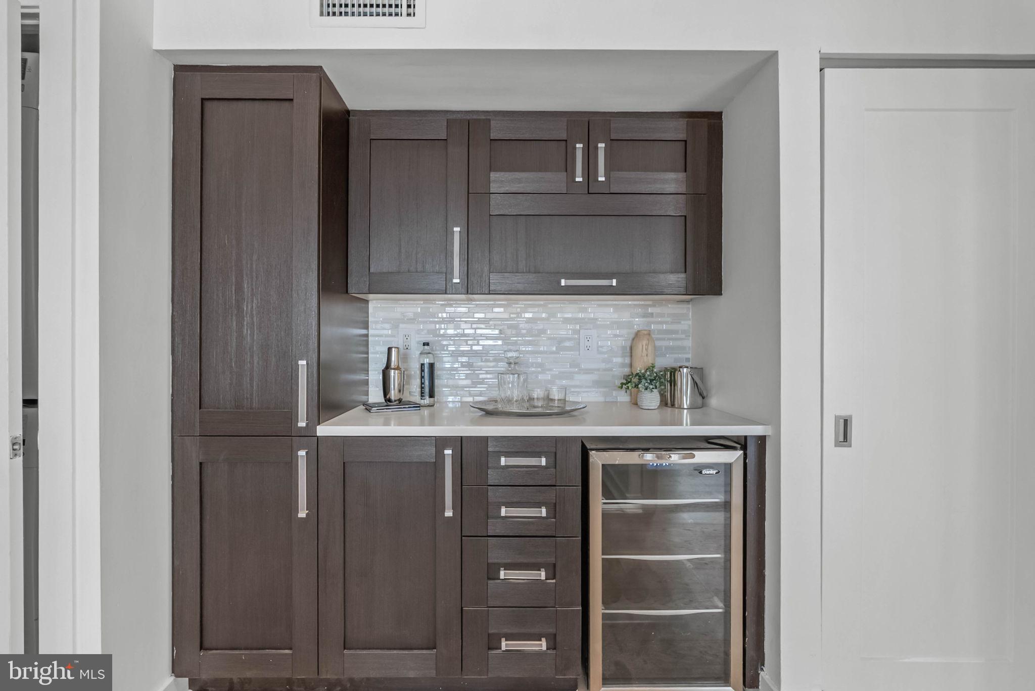 2018 WALNUT STREET 2018