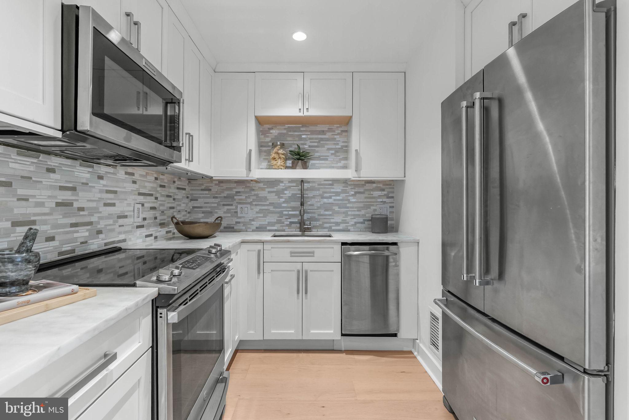 2018 WALNUT STREET 2018