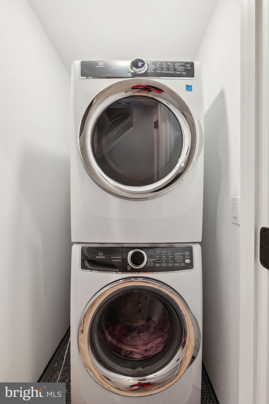 1510 N HOLLYWOOD STREET