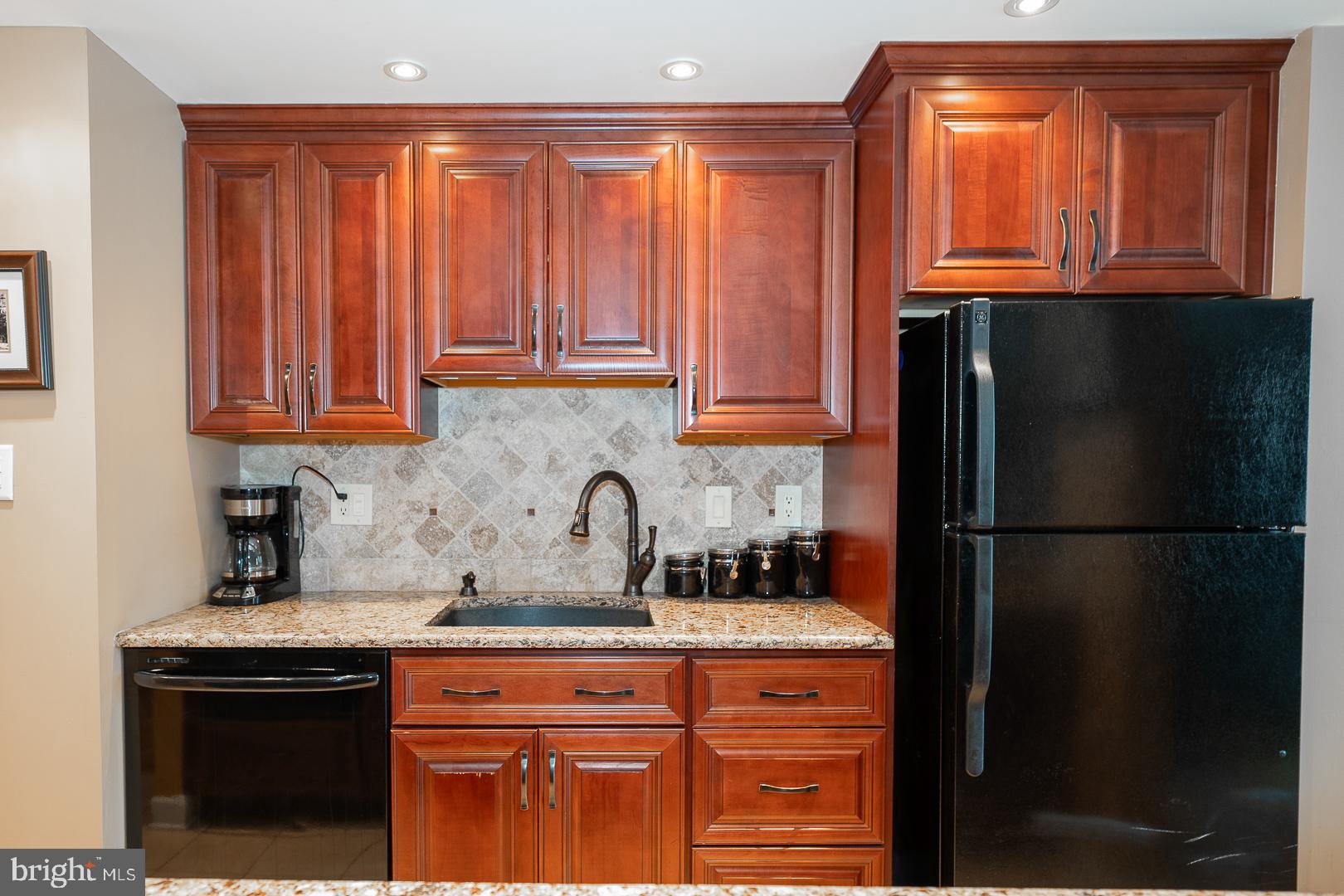 1919 CHESTNUT STREET 1403