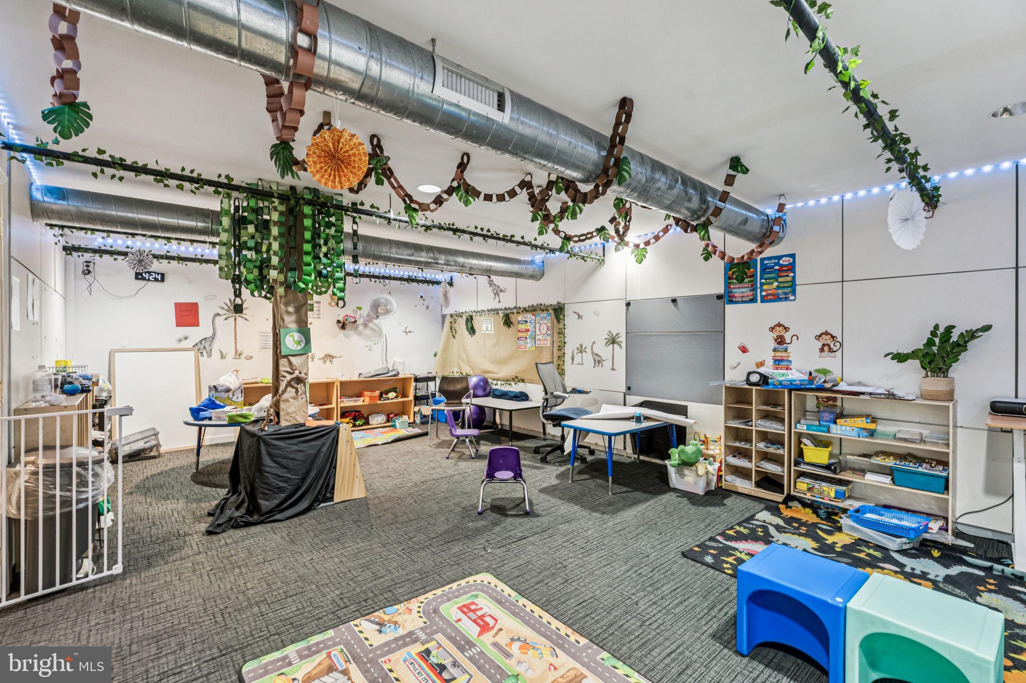 4640 UMBRIA STREET 46