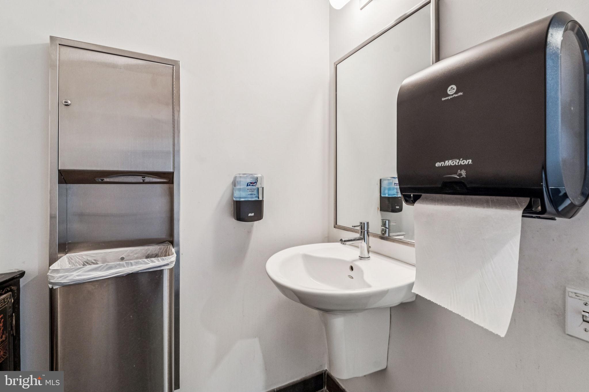 4640 UMBRIA STREET 46