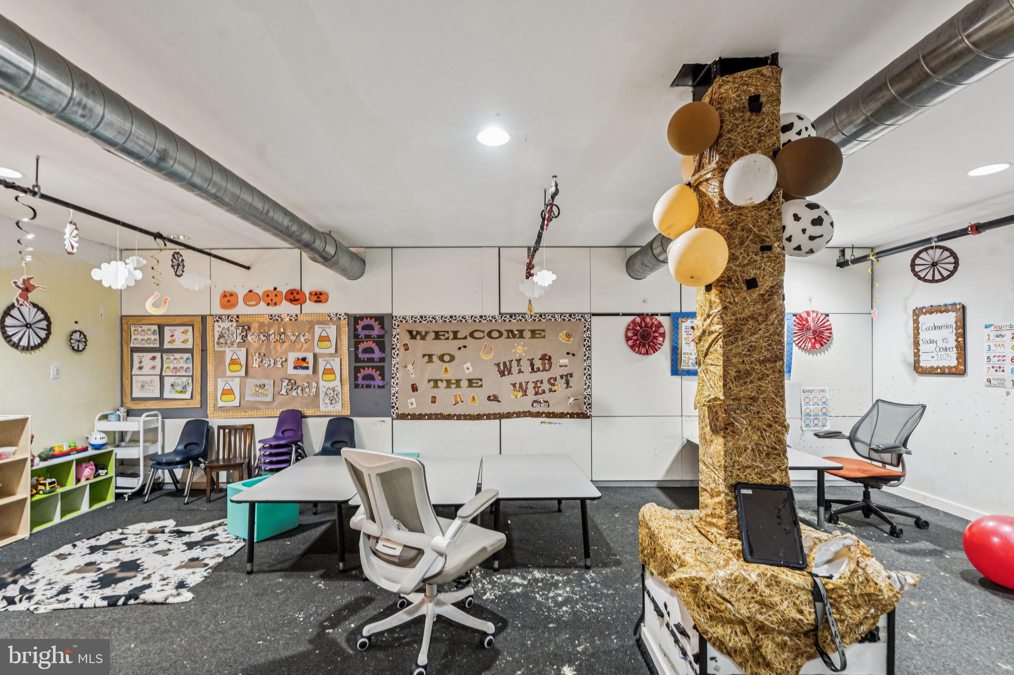 4640 UMBRIA STREET 46