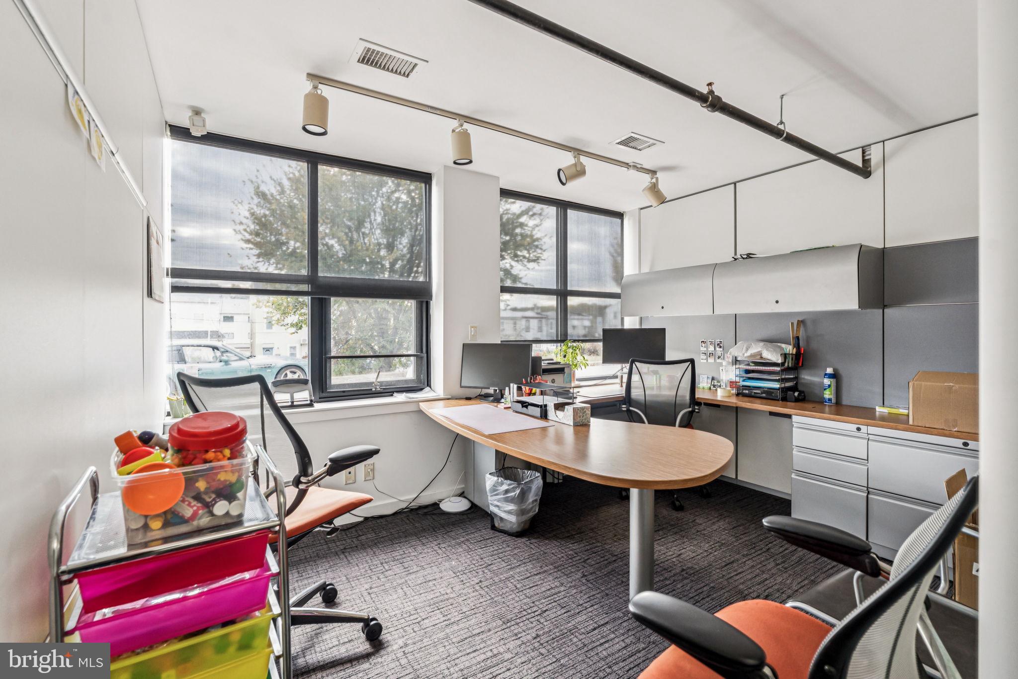 4640 UMBRIA STREET 46