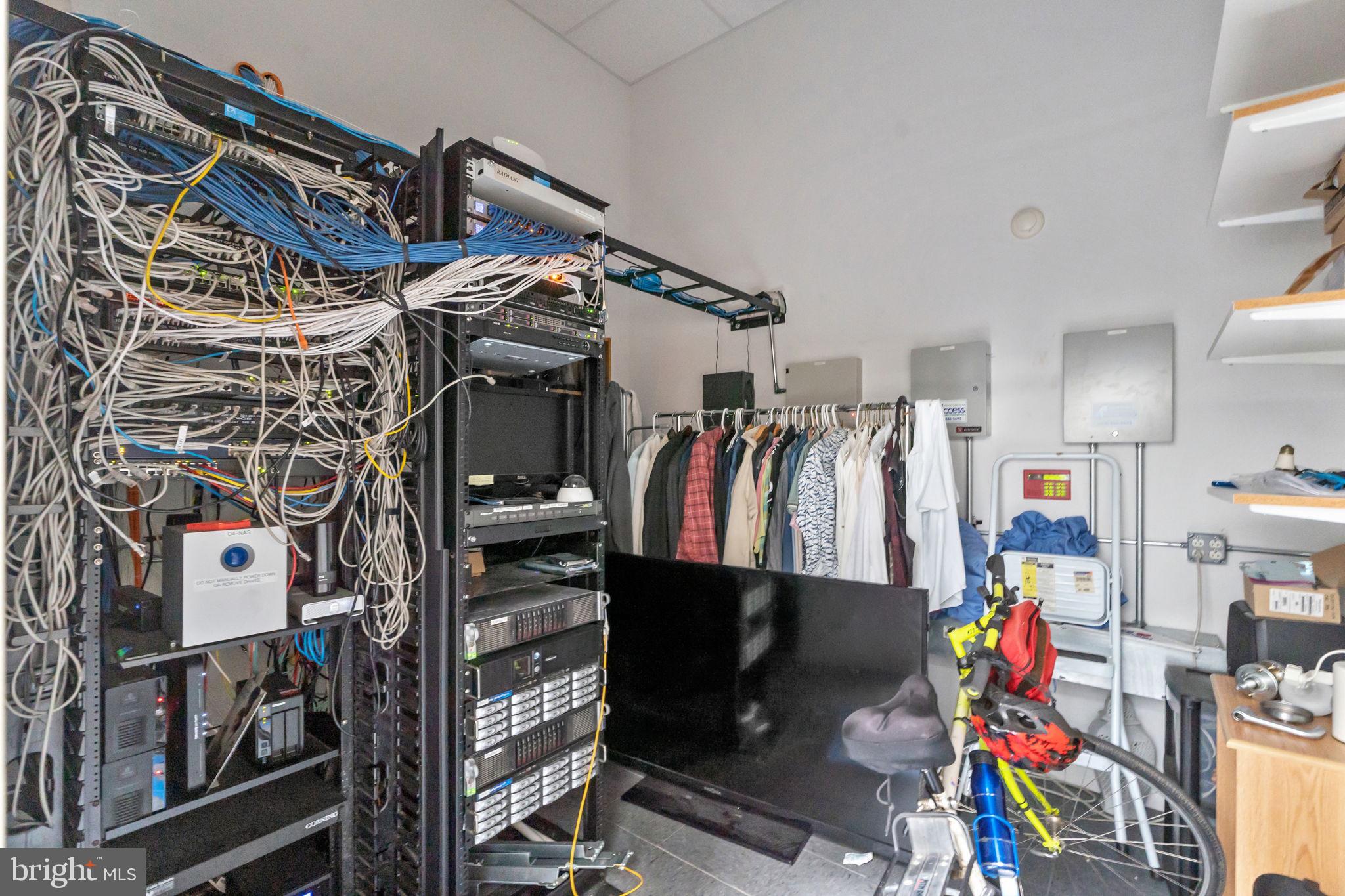 4640 UMBRIA STREET 46