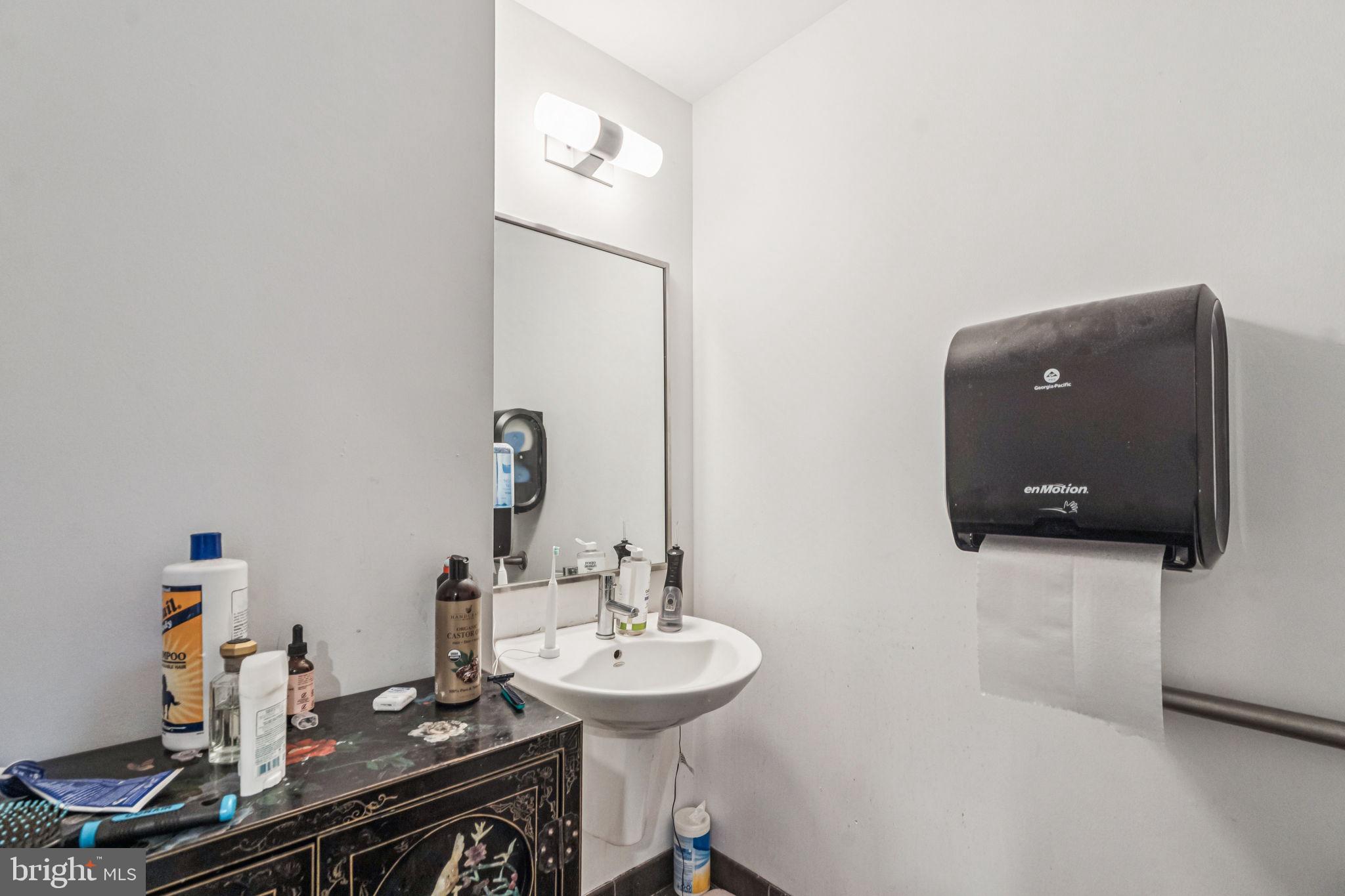 4640 UMBRIA STREET 46