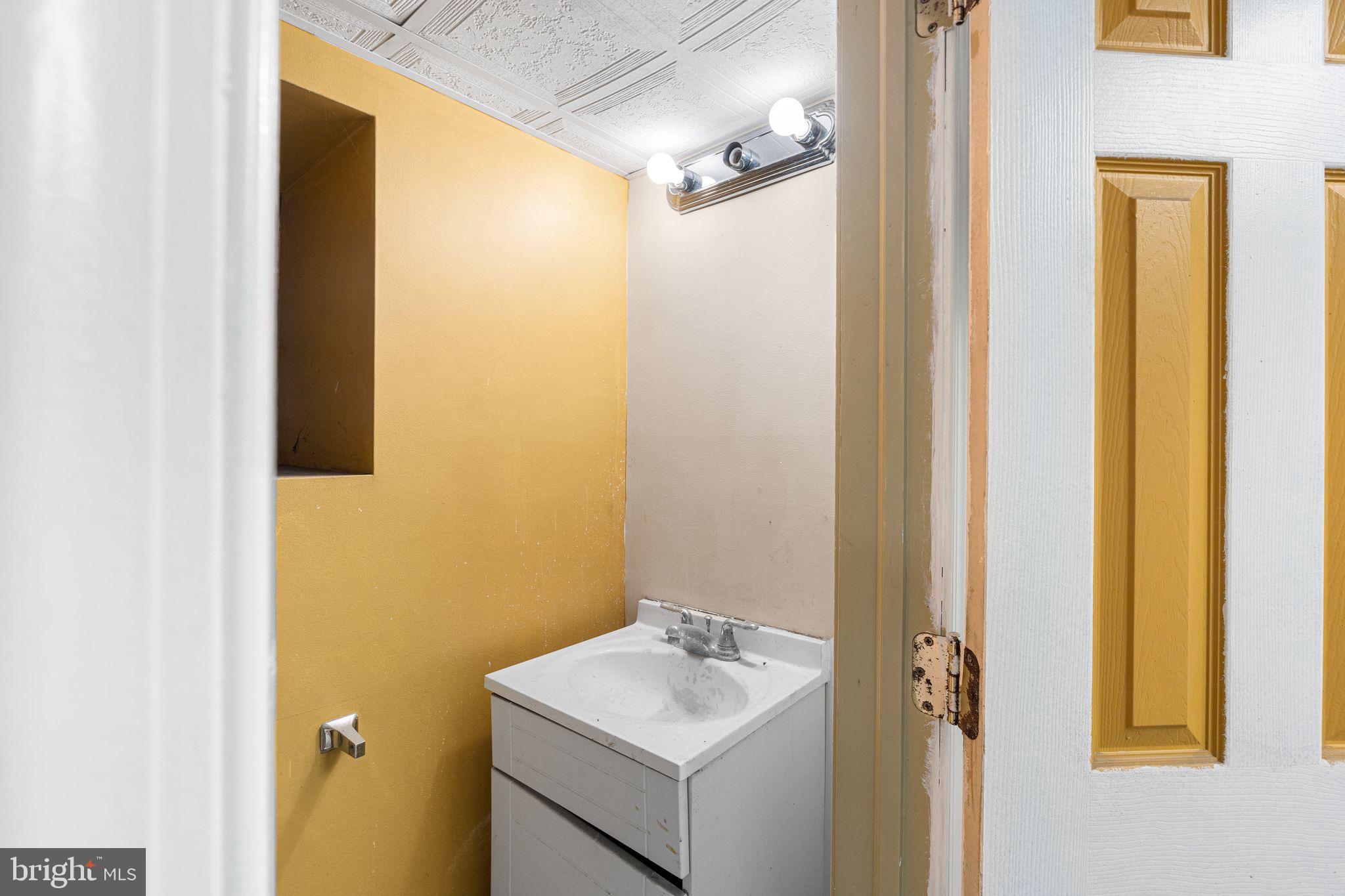 5109 BALTIMORE AVENUE