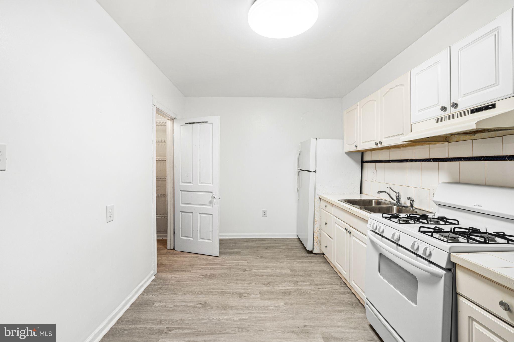 5109 BALTIMORE AVENUE