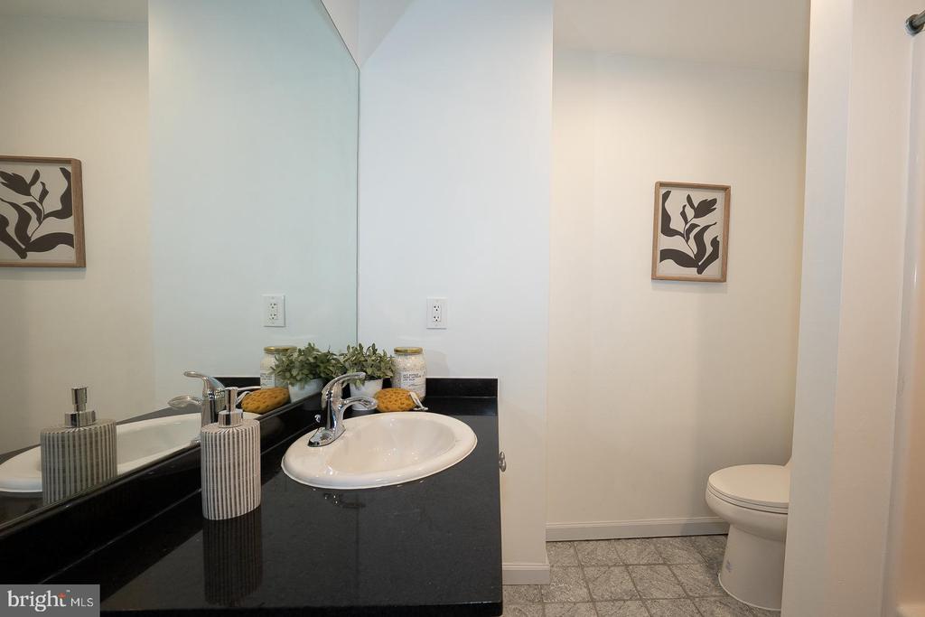 1001 CHESTNUT STREET 13 705E