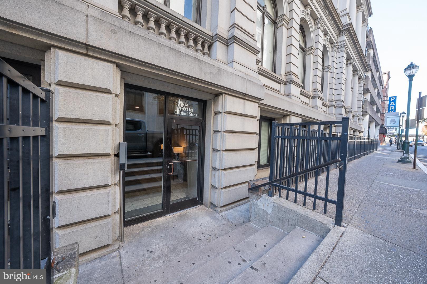 1001 CHESTNUT STREET 13 705E