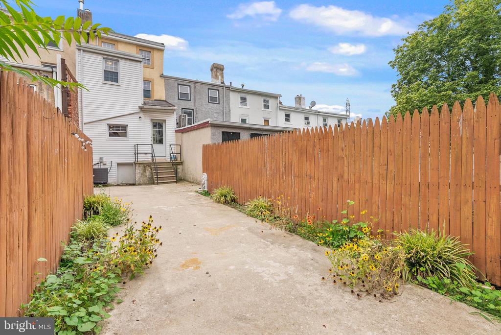 164 GRAPE STREET