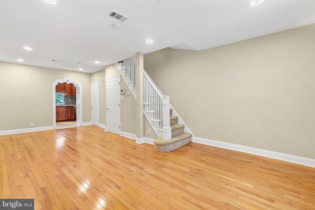 164 GRAPE STREET
