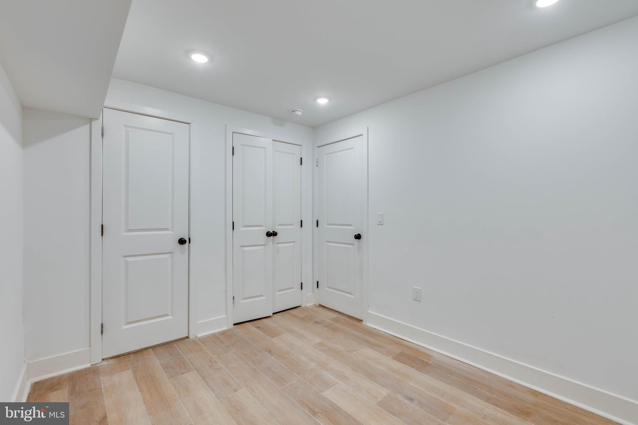 4220 BALTIMORE AVENUE