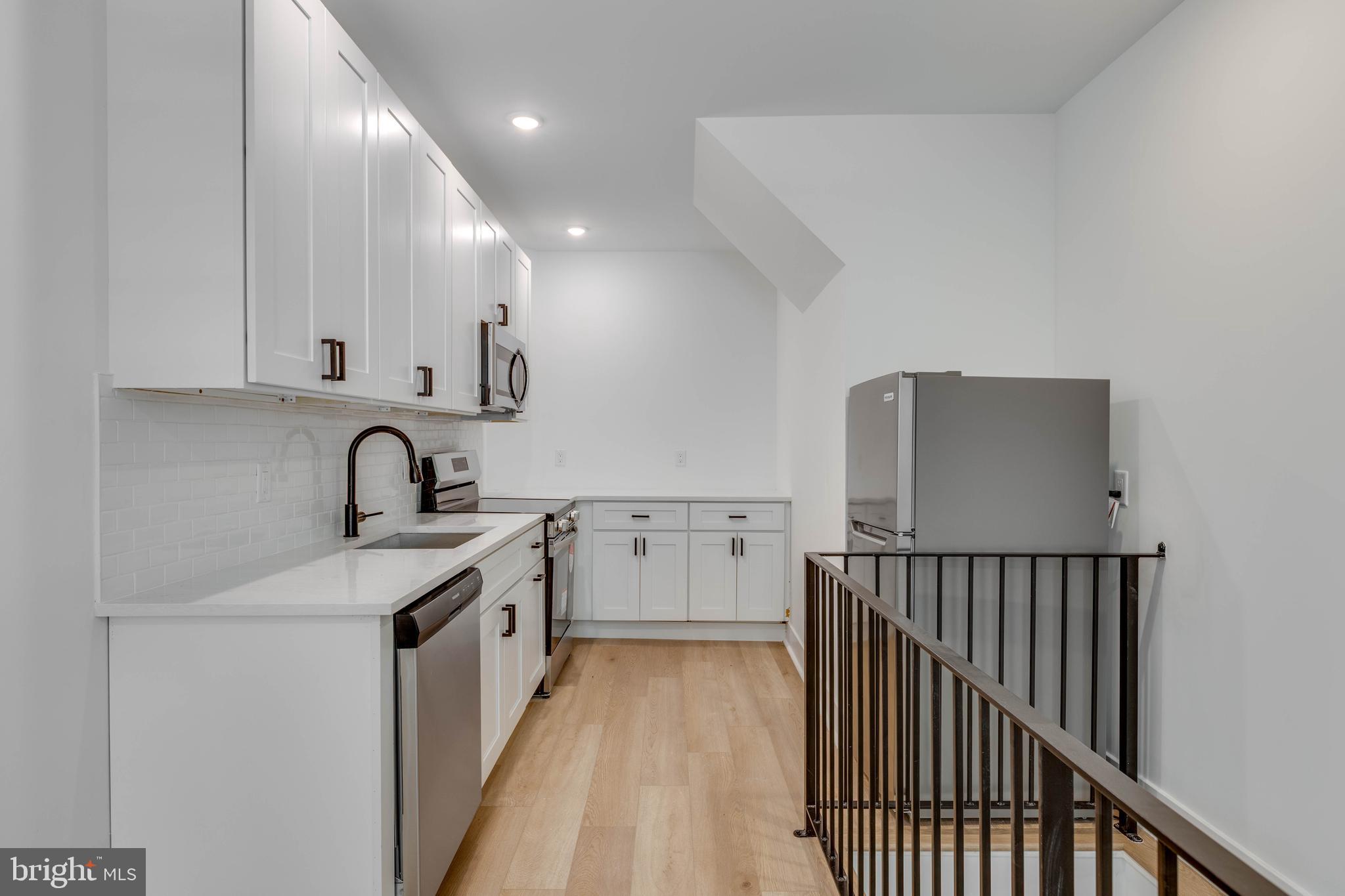 4220 BALTIMORE AVENUE