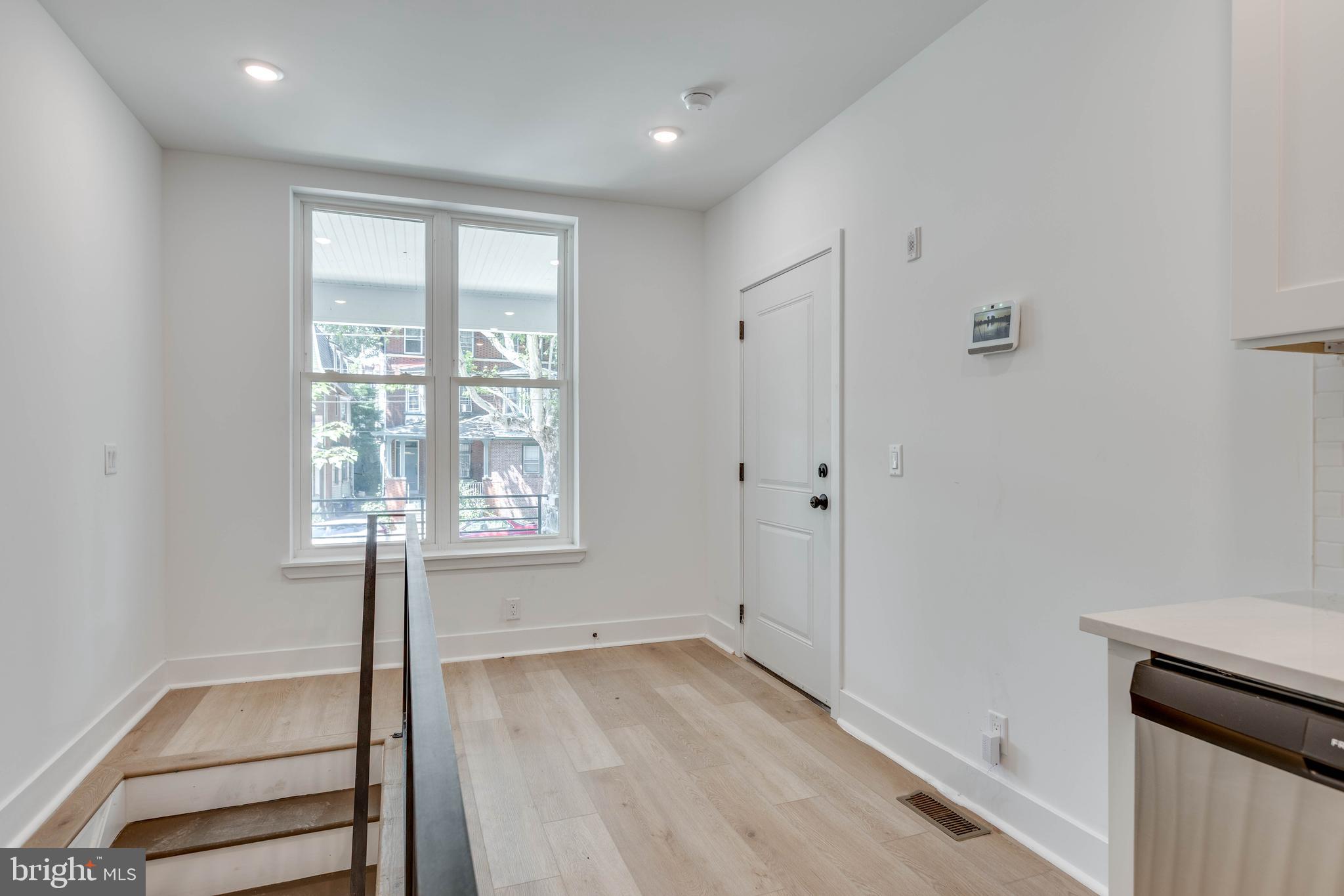 4220 BALTIMORE AVENUE