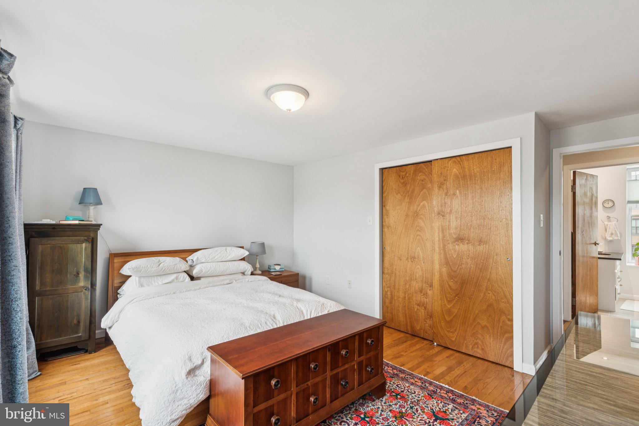 2305 GRAYS FERRY AVENUE