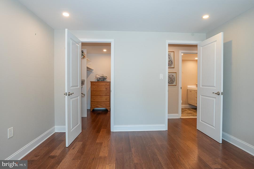 1919 CHESTNUT STREET 807