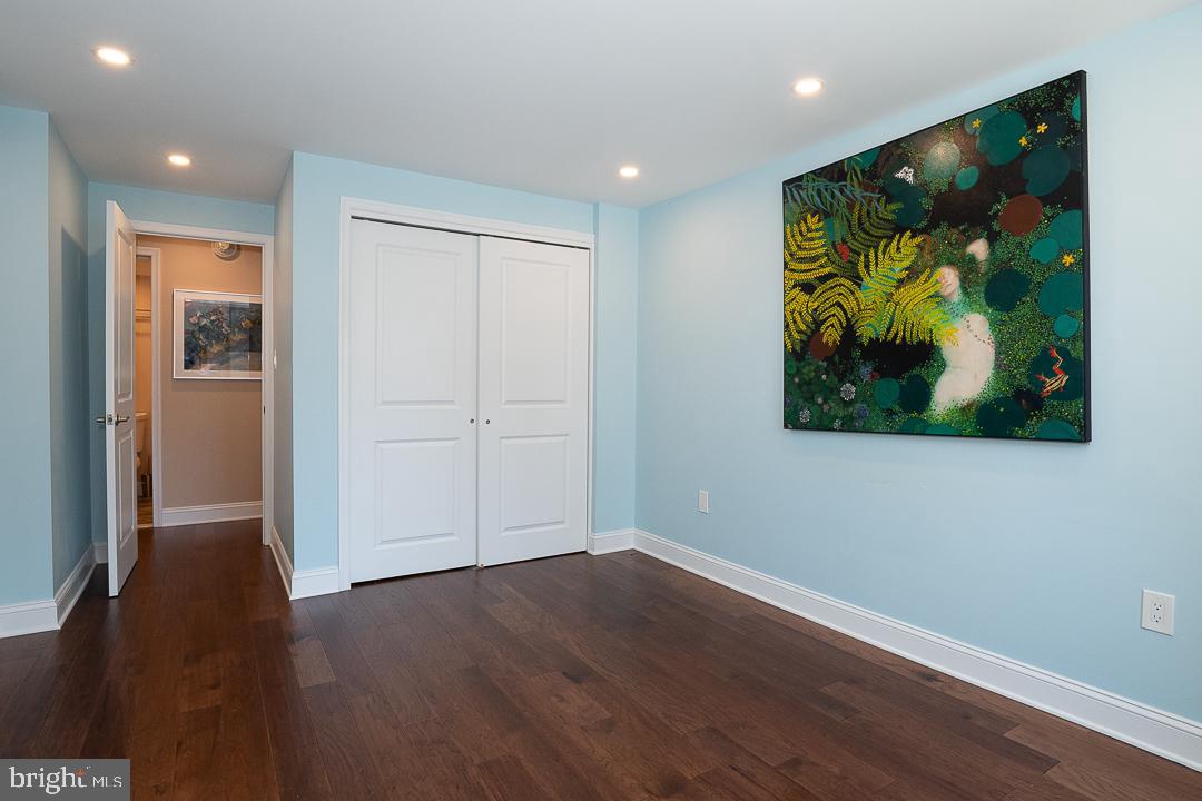 1919 CHESTNUT STREET 807