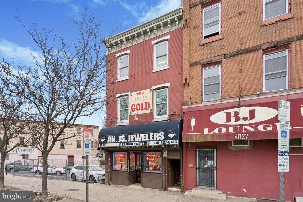 4029, 4031, 4033 LANCASTER AVENUE