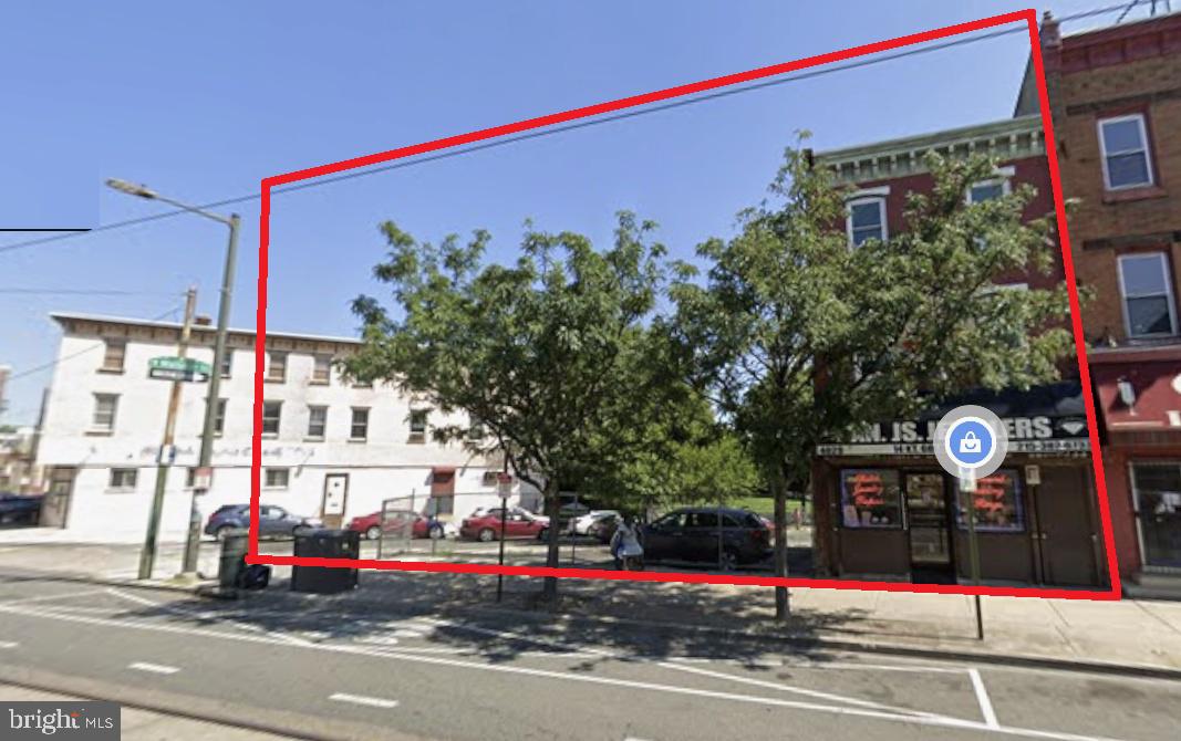 4029, 4031, 4033 LANCASTER AVENUE