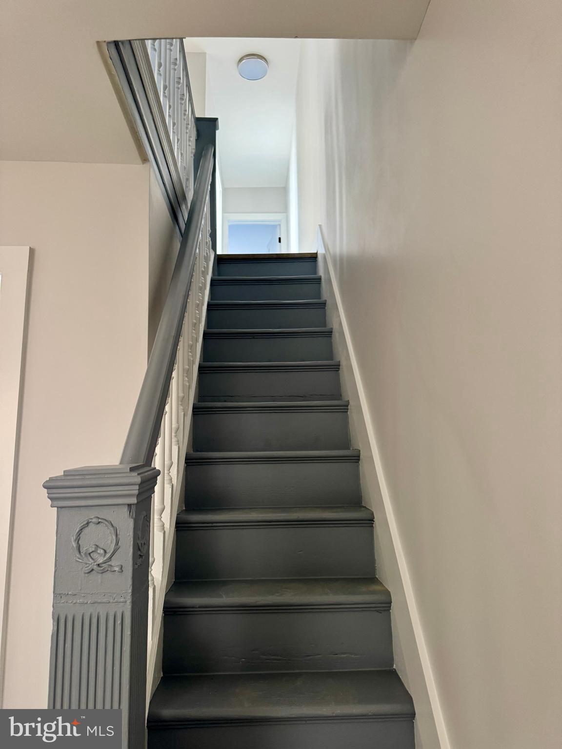 6308 N LAMBERT STREET