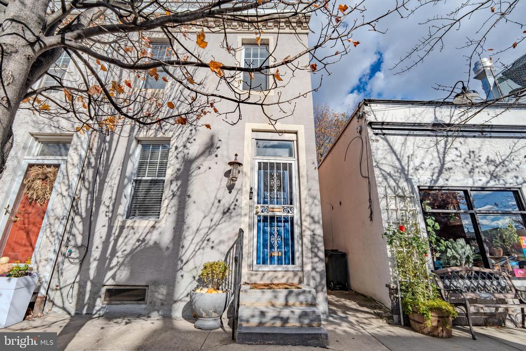3411 CONRAD STREET
