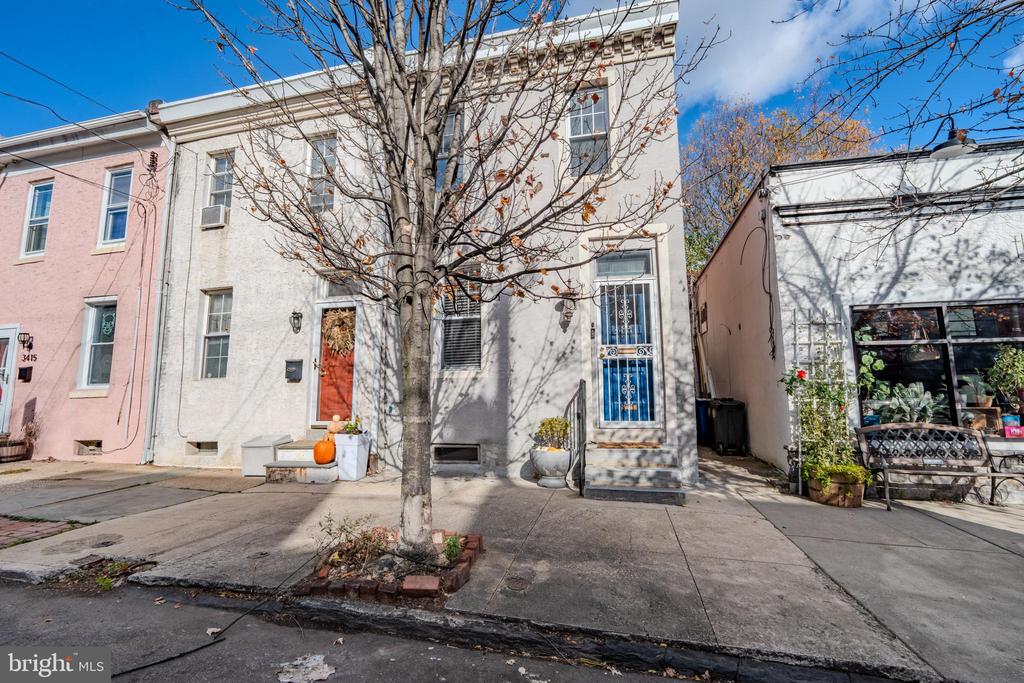 3411 CONRAD STREET