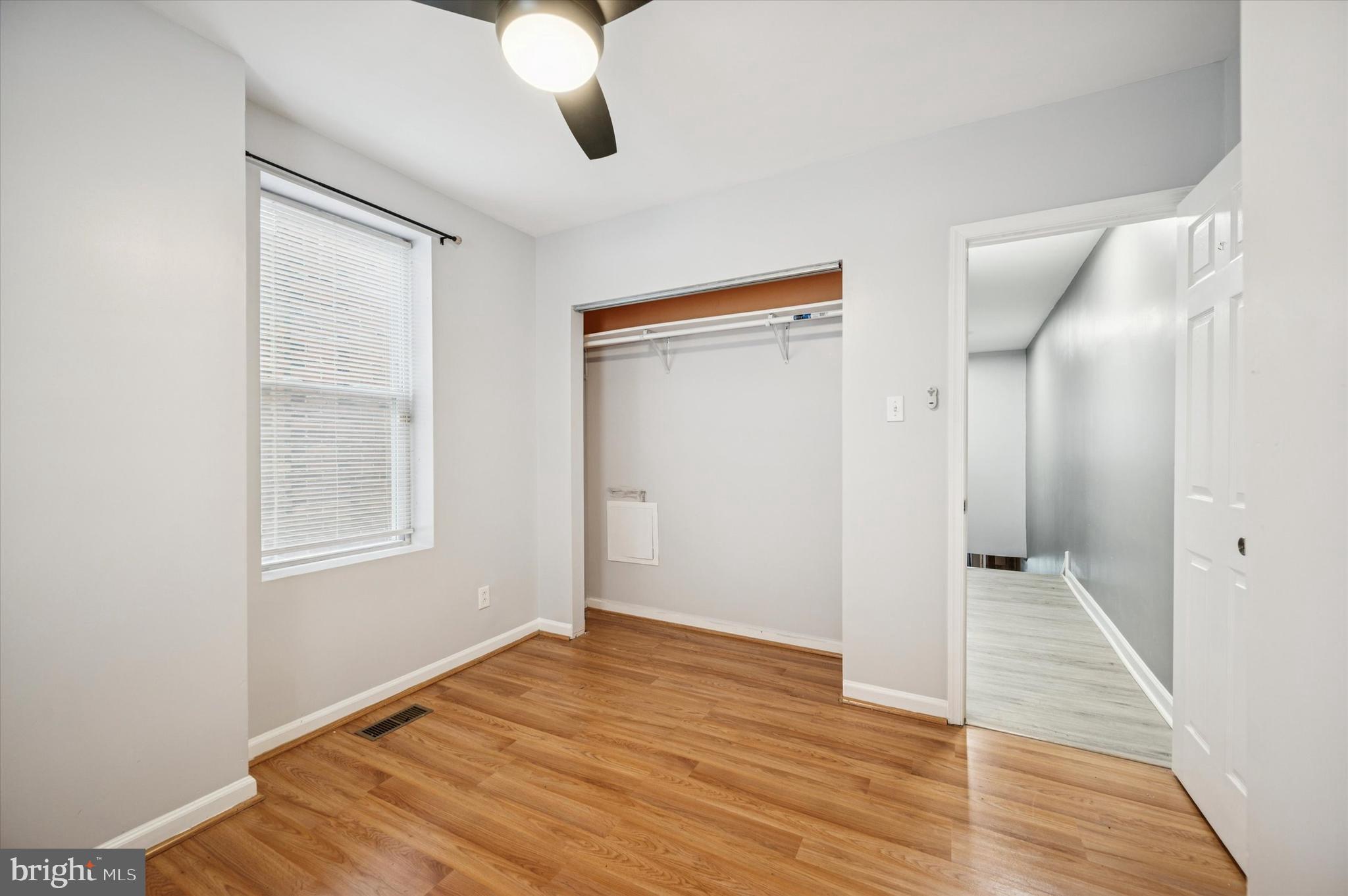 1319 N ROBINSON STREET