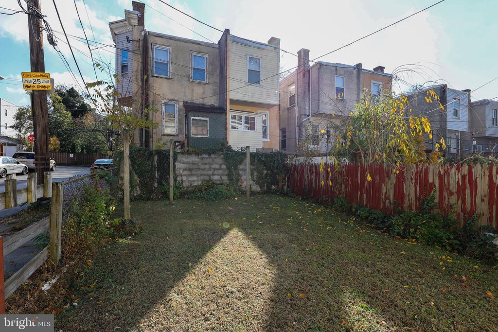 76 W SHARPNACK STREET