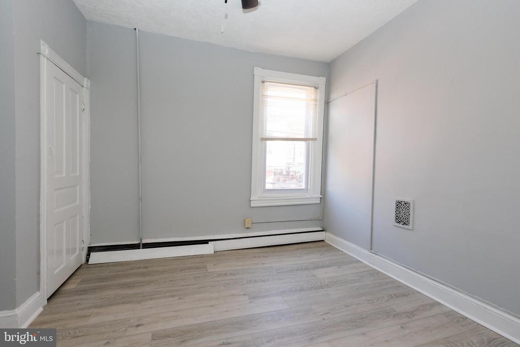 76 W SHARPNACK STREET