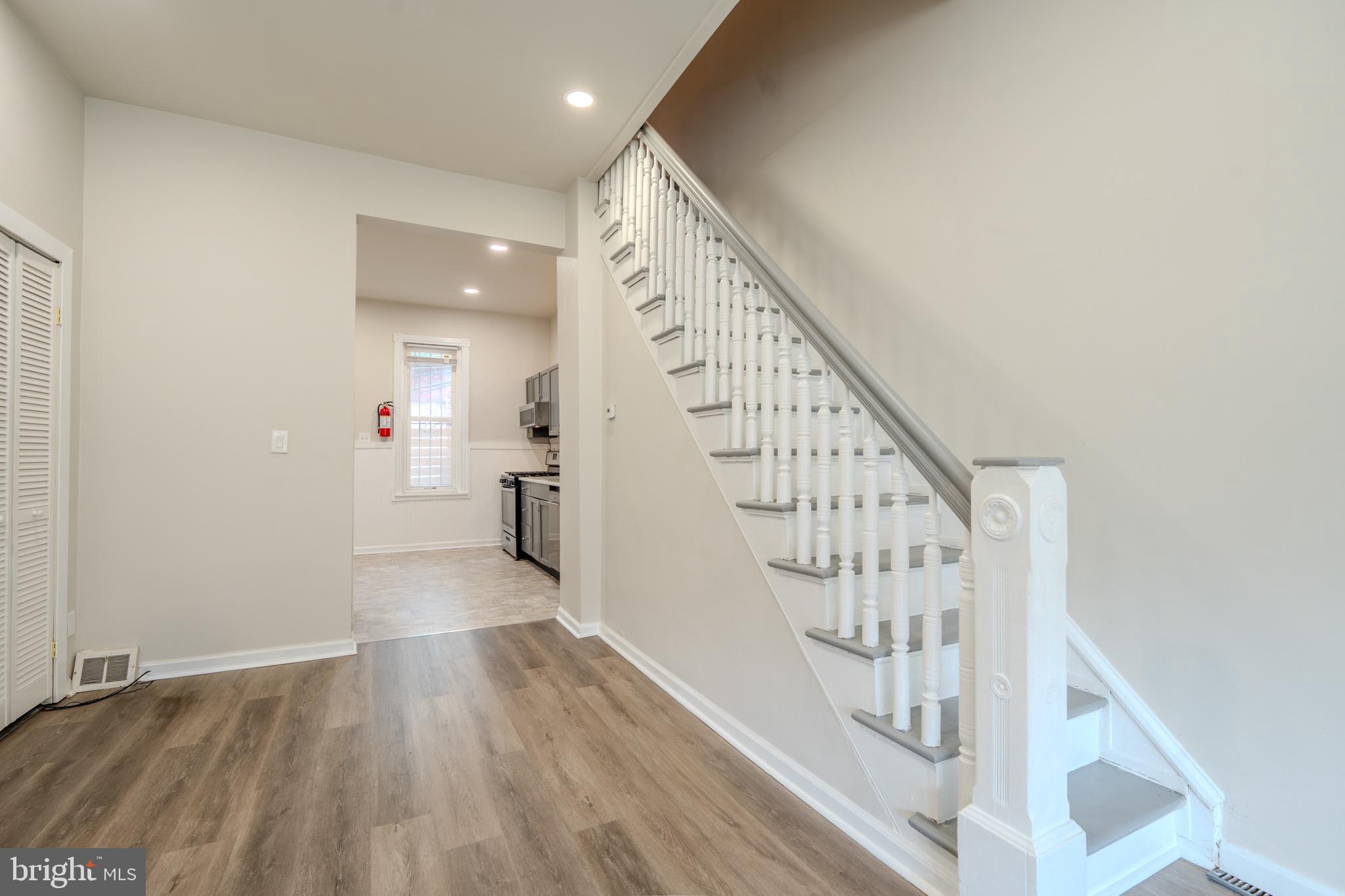 826 N BROOKLYN STREET