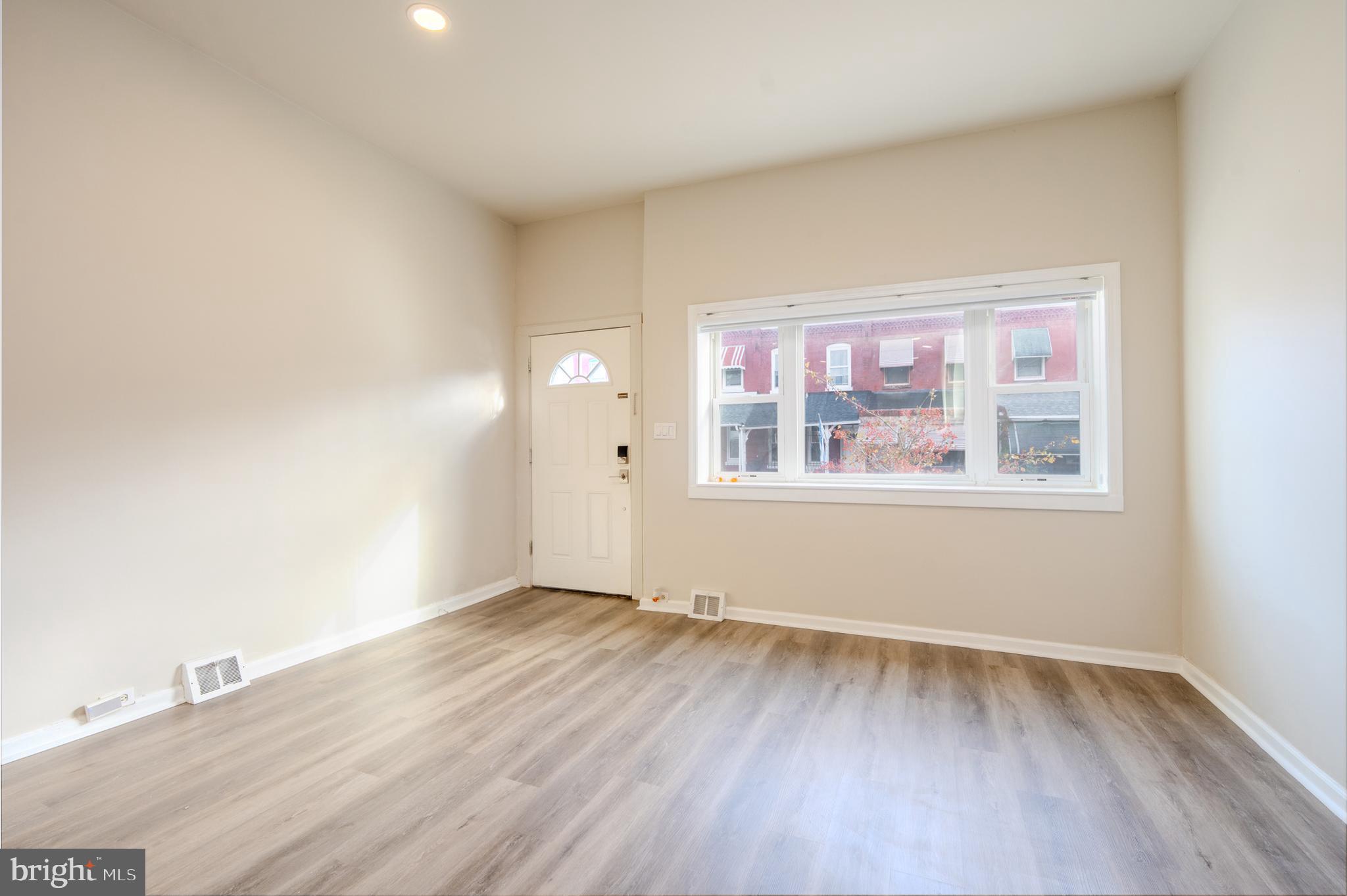 826 N BROOKLYN STREET