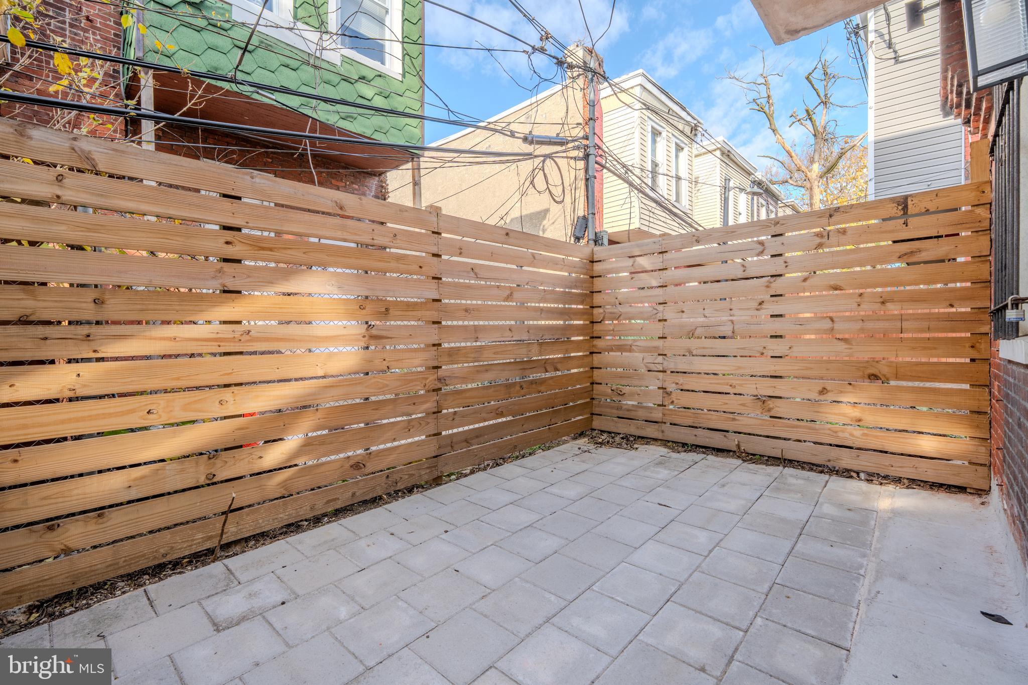 826 N BROOKLYN STREET