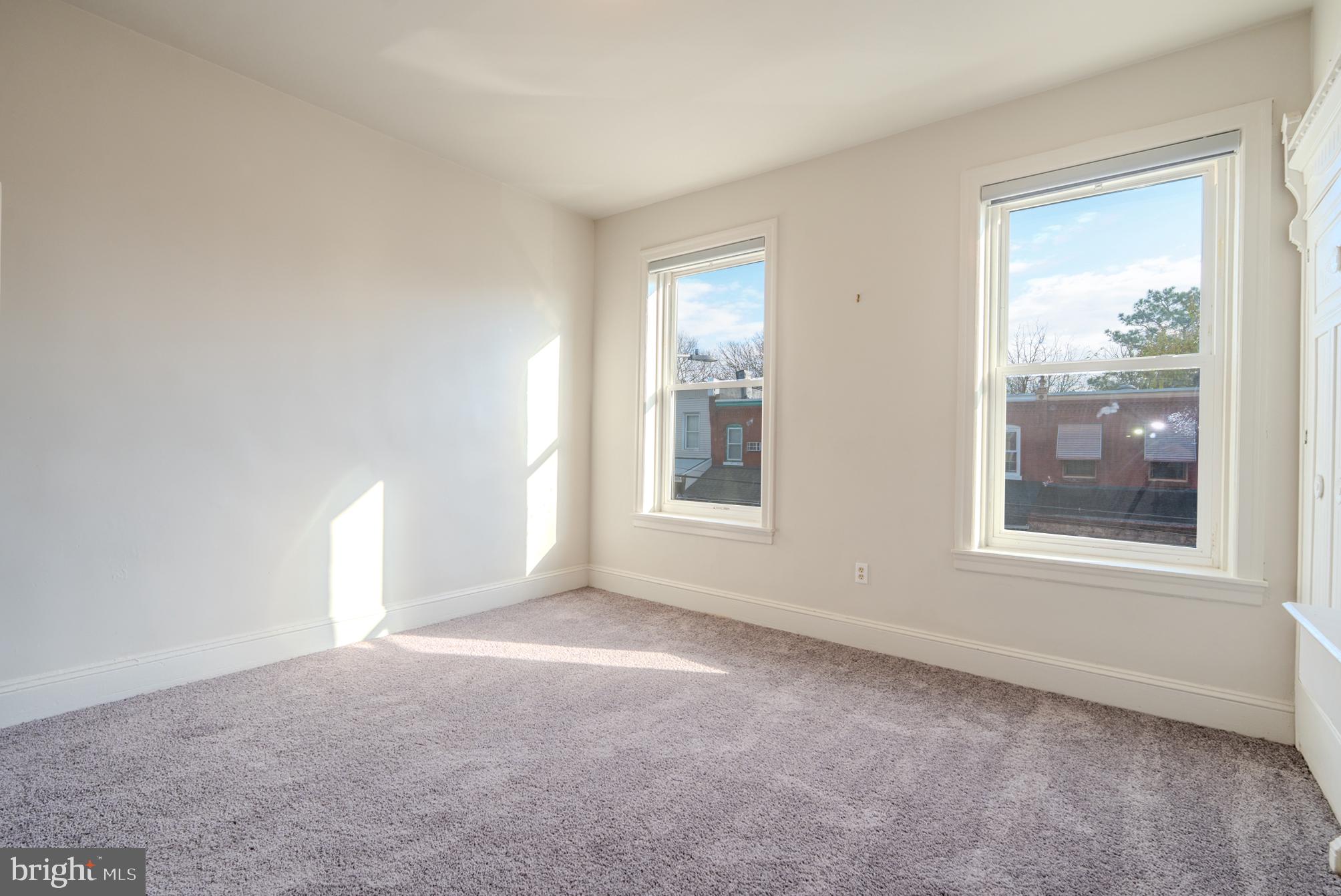 826 N BROOKLYN STREET