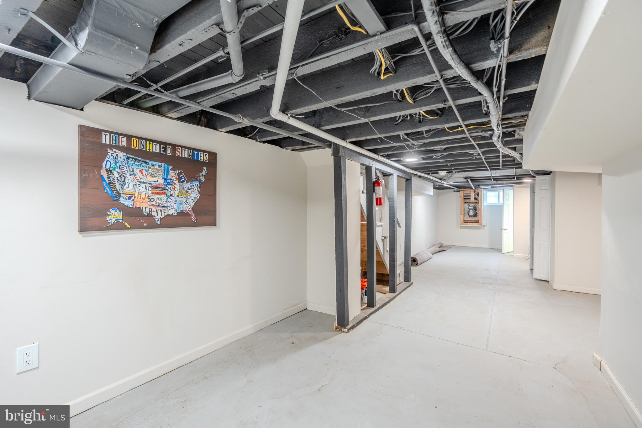 826 N BROOKLYN STREET