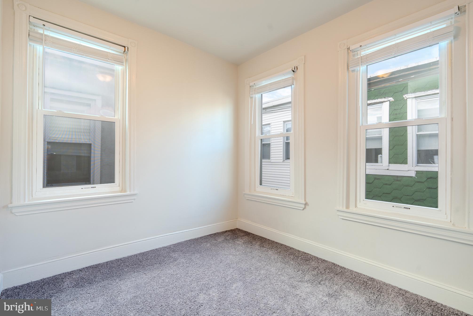 826 N BROOKLYN STREET