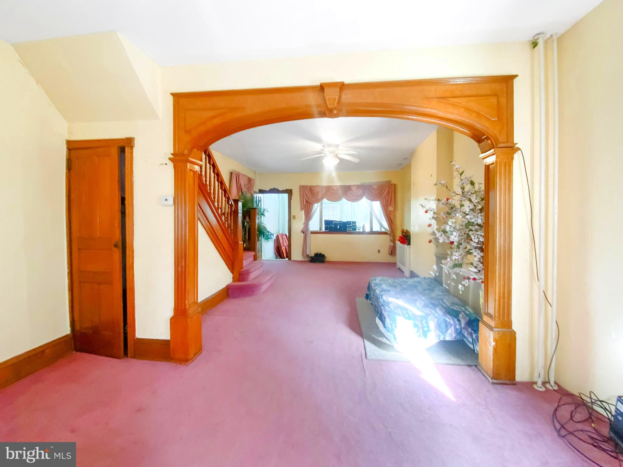 216-20 E SOMERVILLE AVENUE