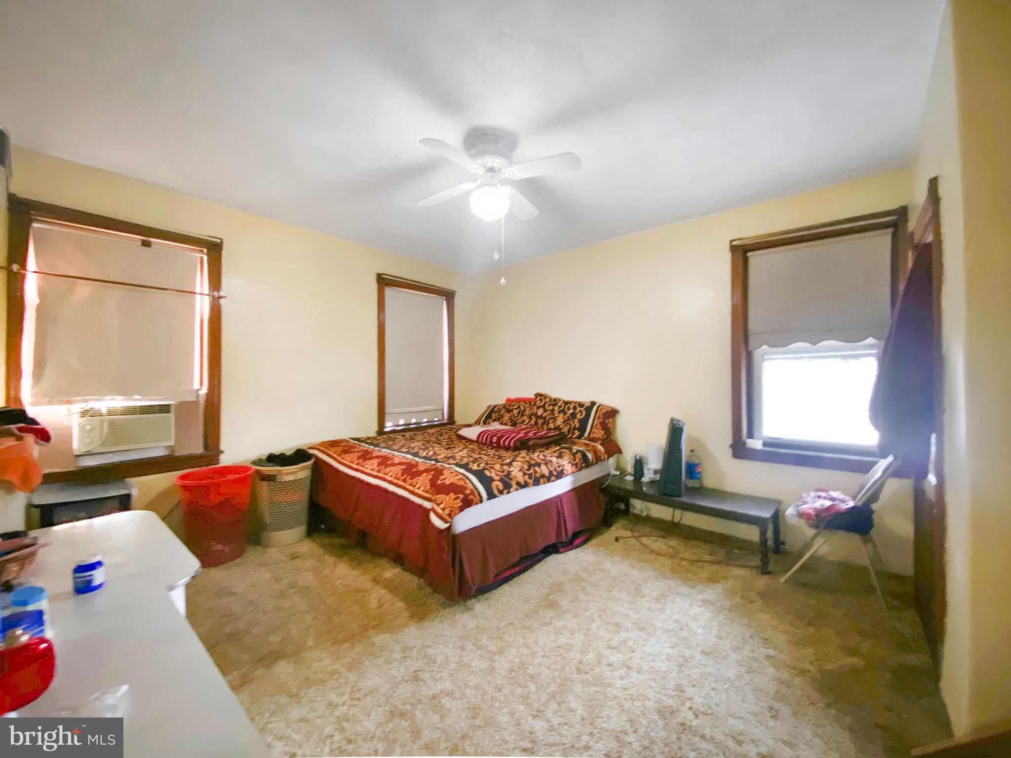 216-20 E SOMERVILLE AVENUE