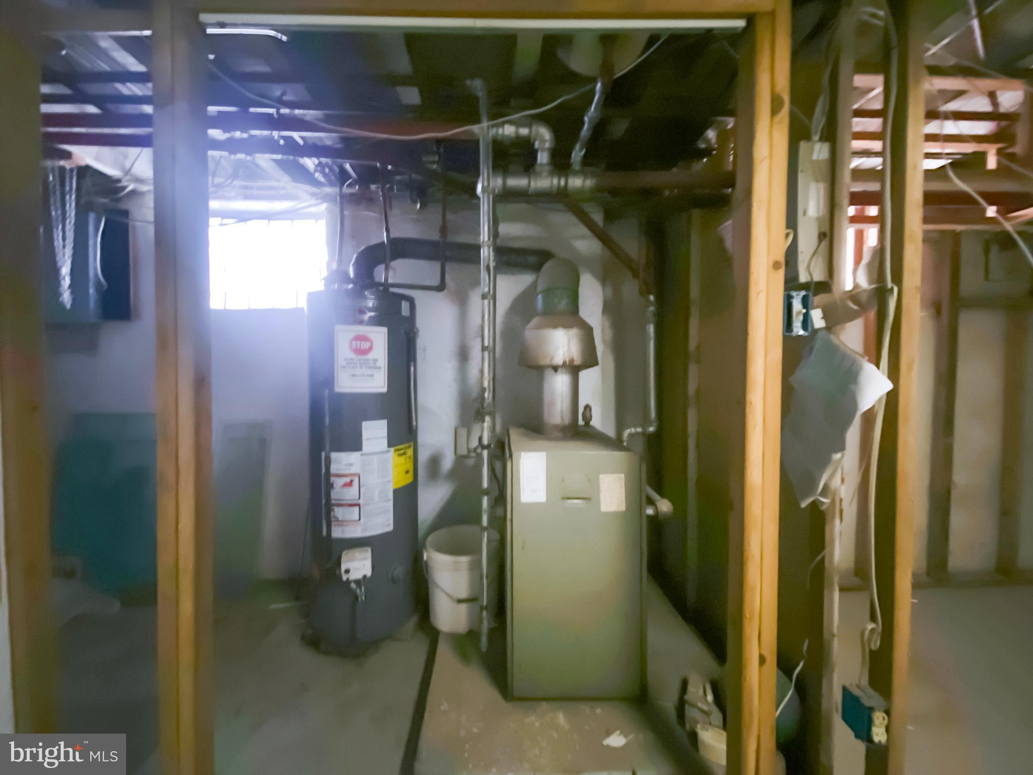 216-20 E SOMERVILLE AVENUE