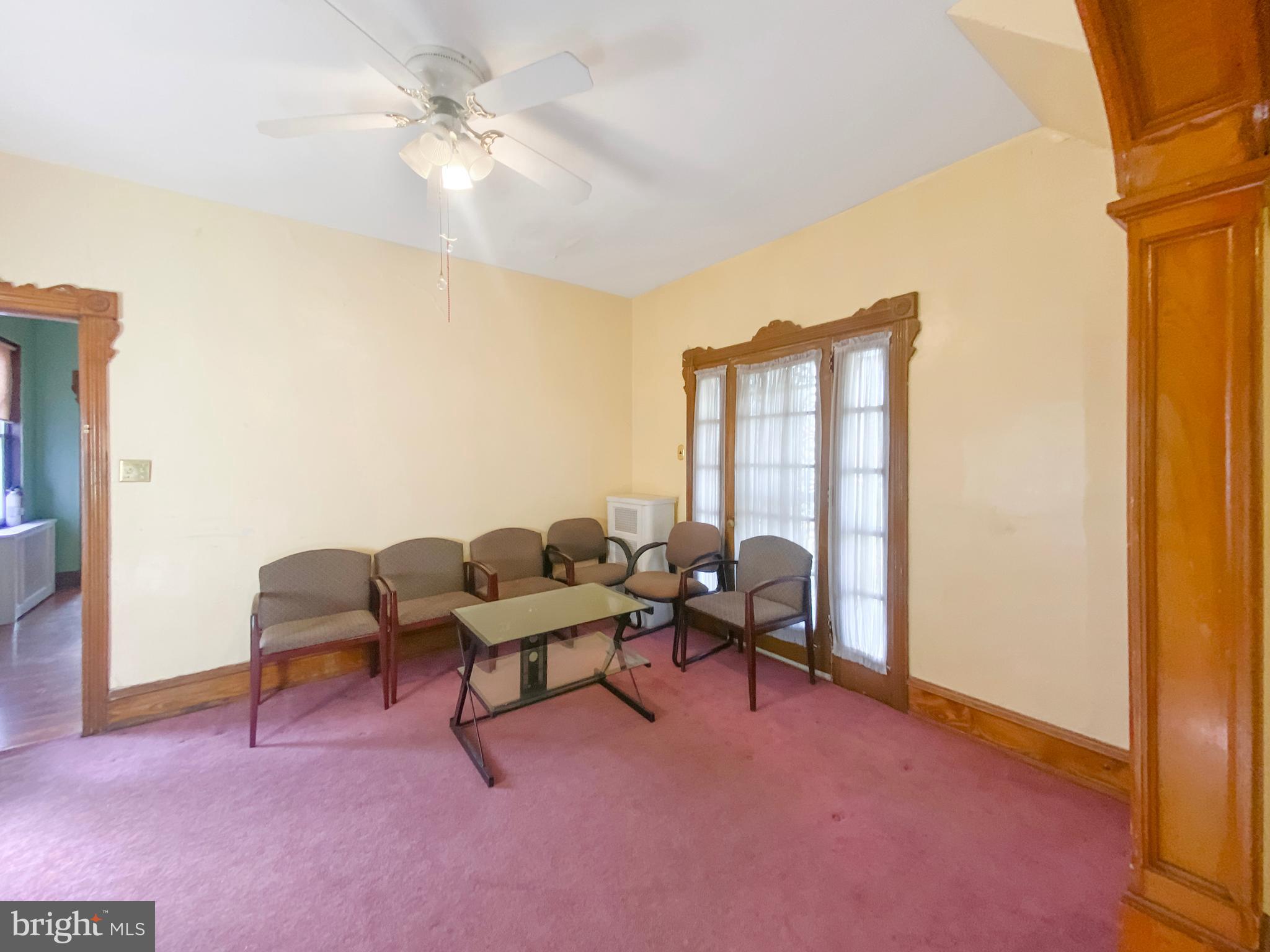 216-20 E SOMERVILLE AVENUE