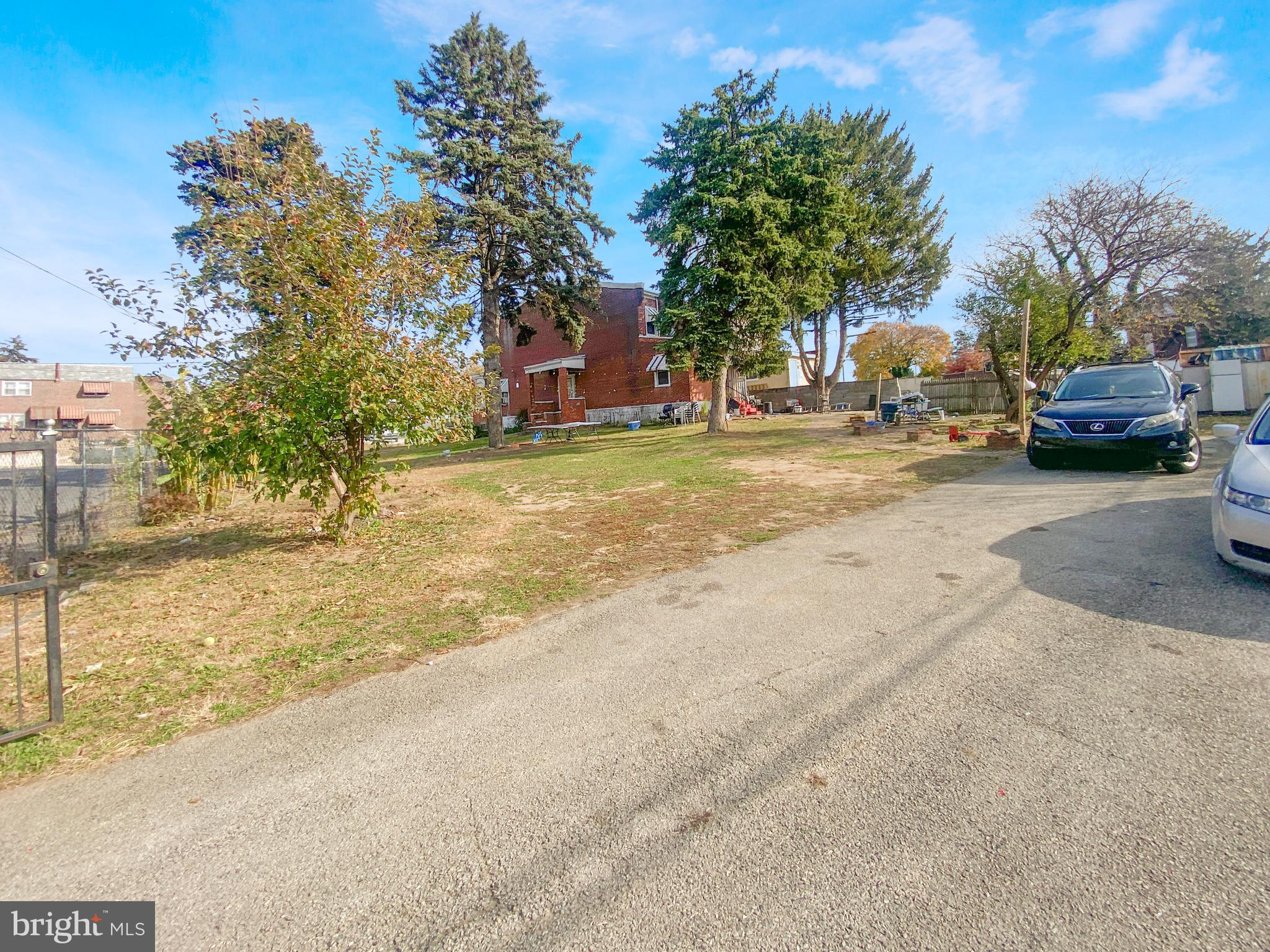 216-20 E SOMERVILLE AVENUE