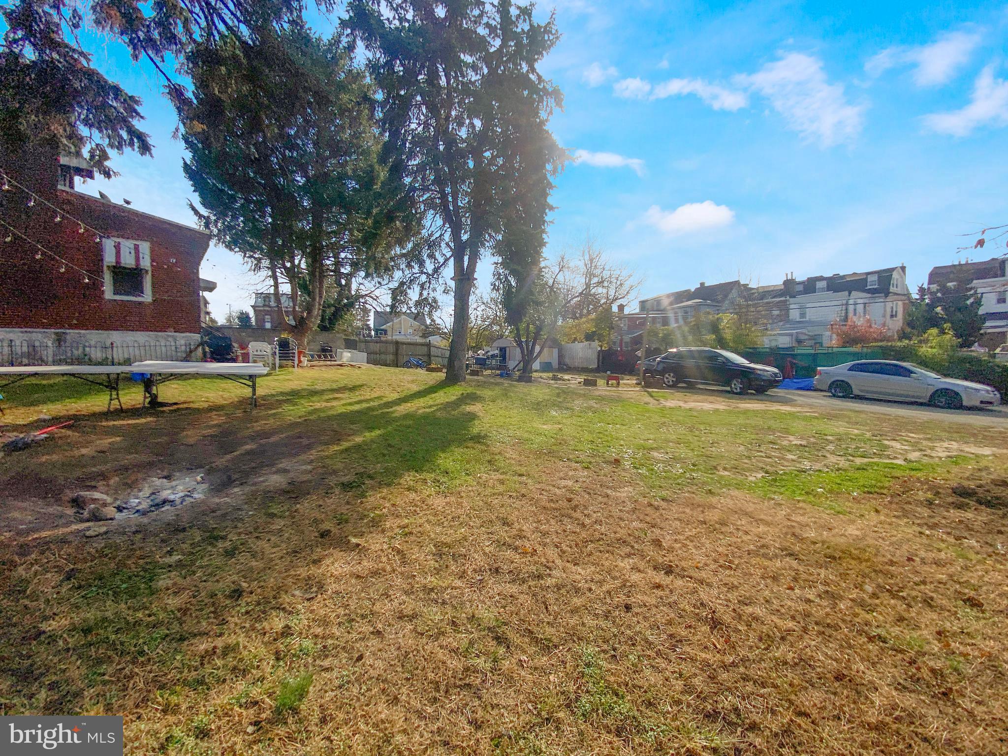 216-20 E SOMERVILLE AVENUE