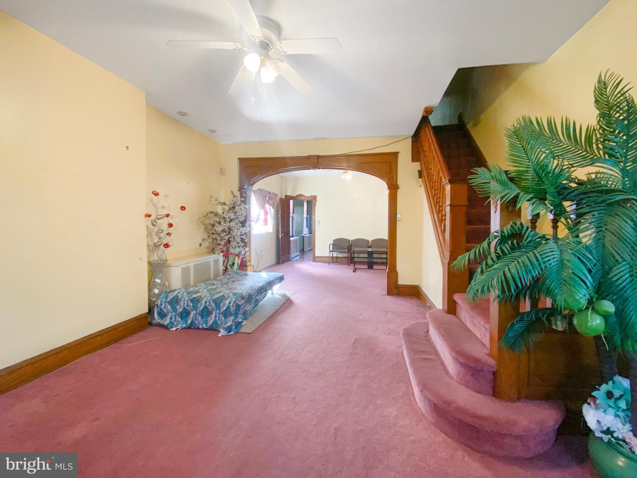 216-20 E SOMERVILLE AVENUE