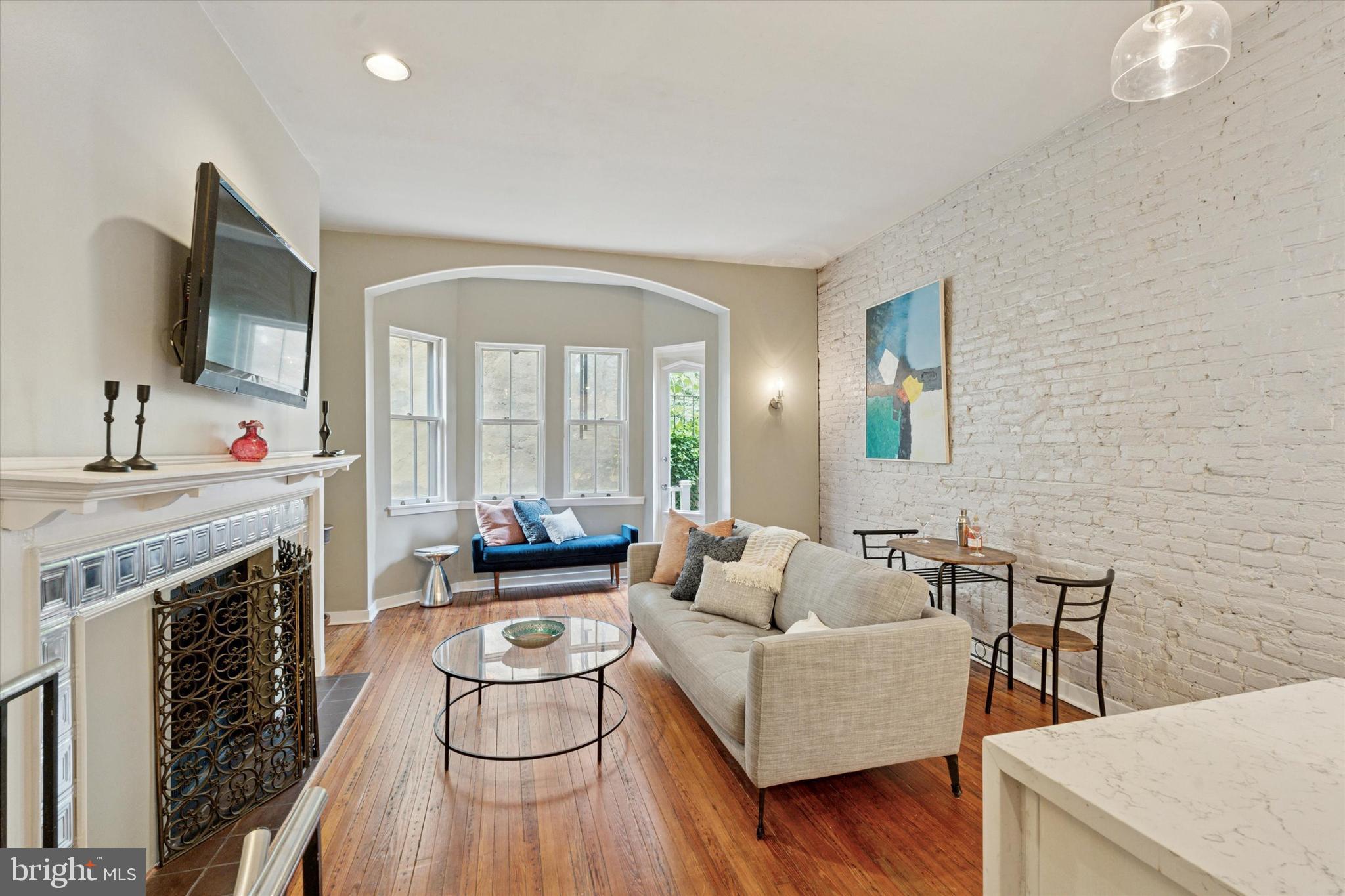 1017 SPRUCE STREET C