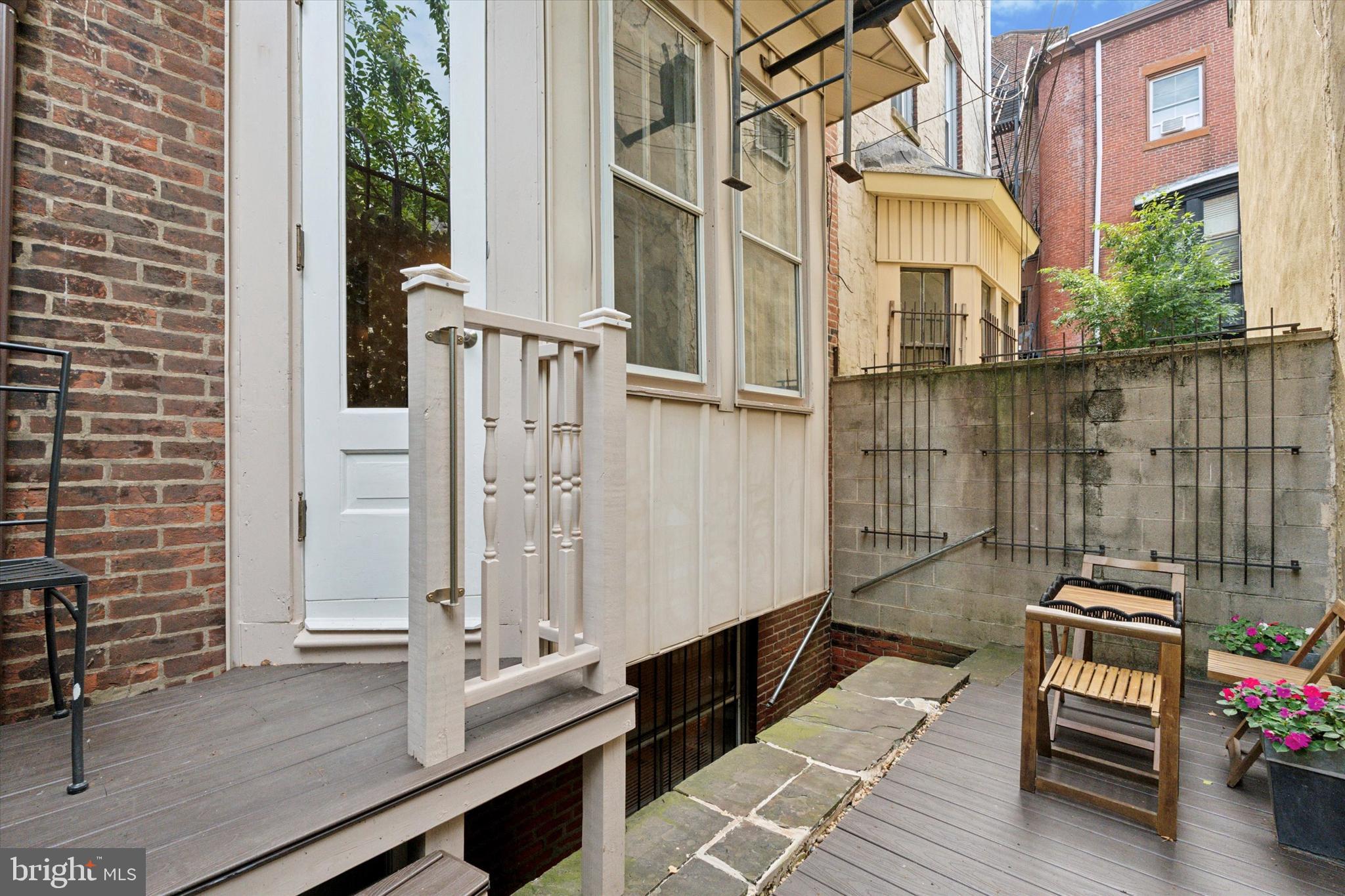 1017 SPRUCE STREET C